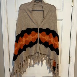 Cashmere poncho